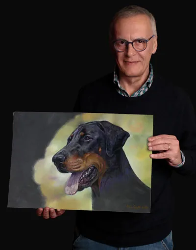Enrico De Cenzo ritratto con un Dobermann realizzato a pastello morbido
